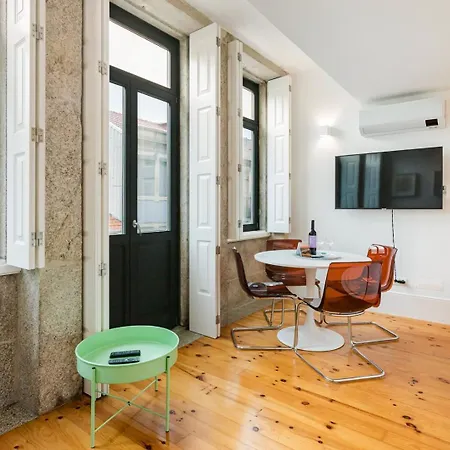 Appartement Guestready - Stylish Haven Near Porto Cathedral Extérieur photo